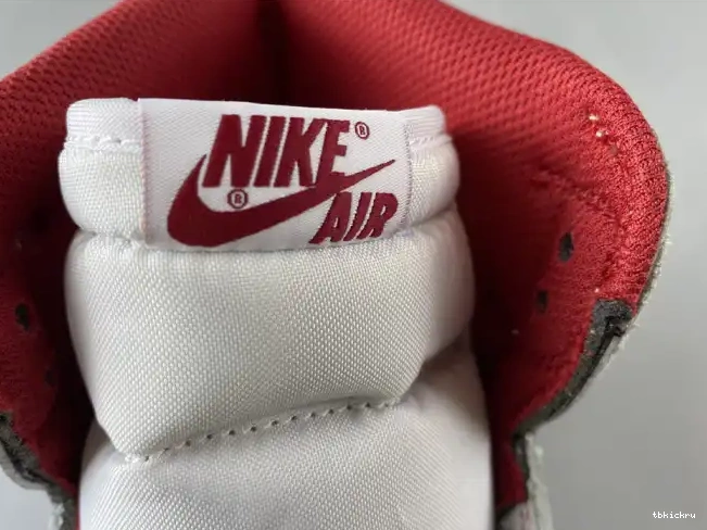 Cheap TBK Red Metallic Air (2017) Jordan 1 Retro 555088-103 0506